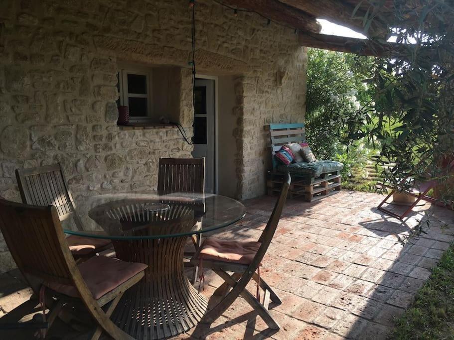 Gite Des Amis Domaine De Mas Caron Caromb Bagian luar foto
